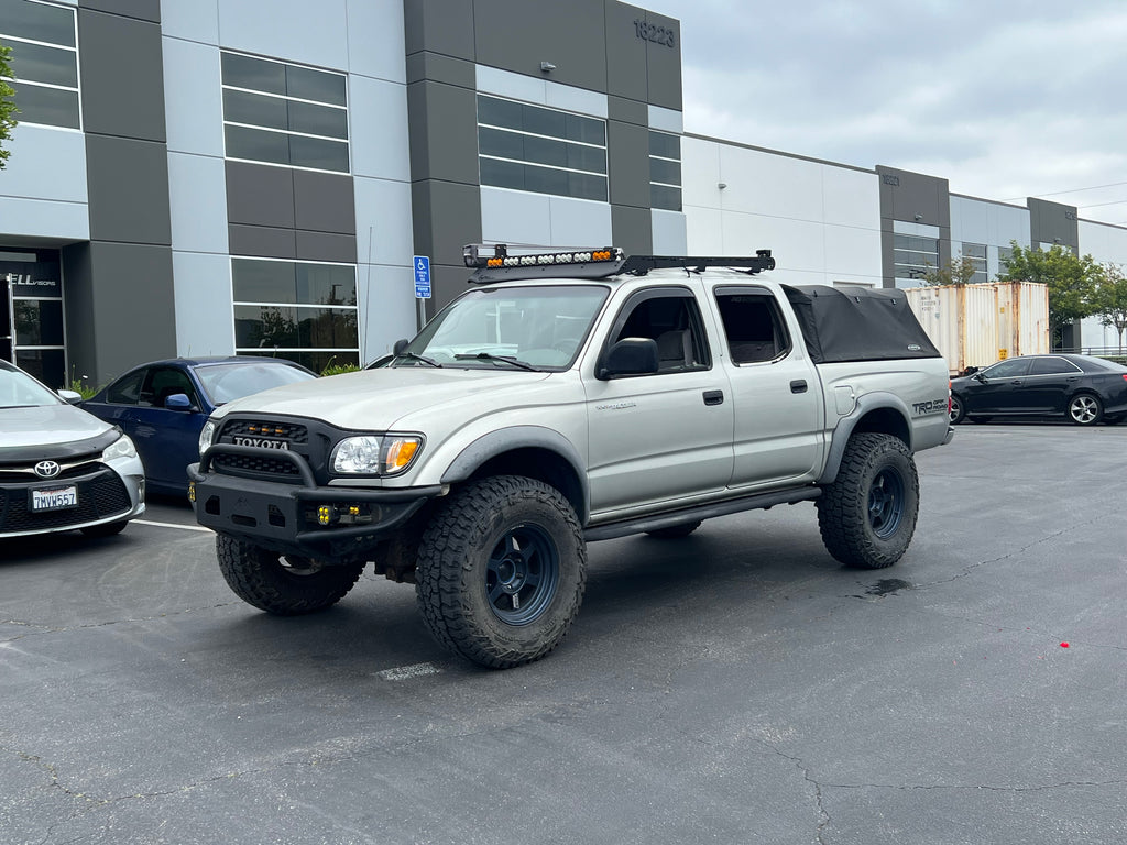 In-Channel Window Visors For 95-04 Toyota Tacoma XtraCab – Dark Smoke Lightronic